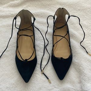 Ivanka Trump womens black solid flats